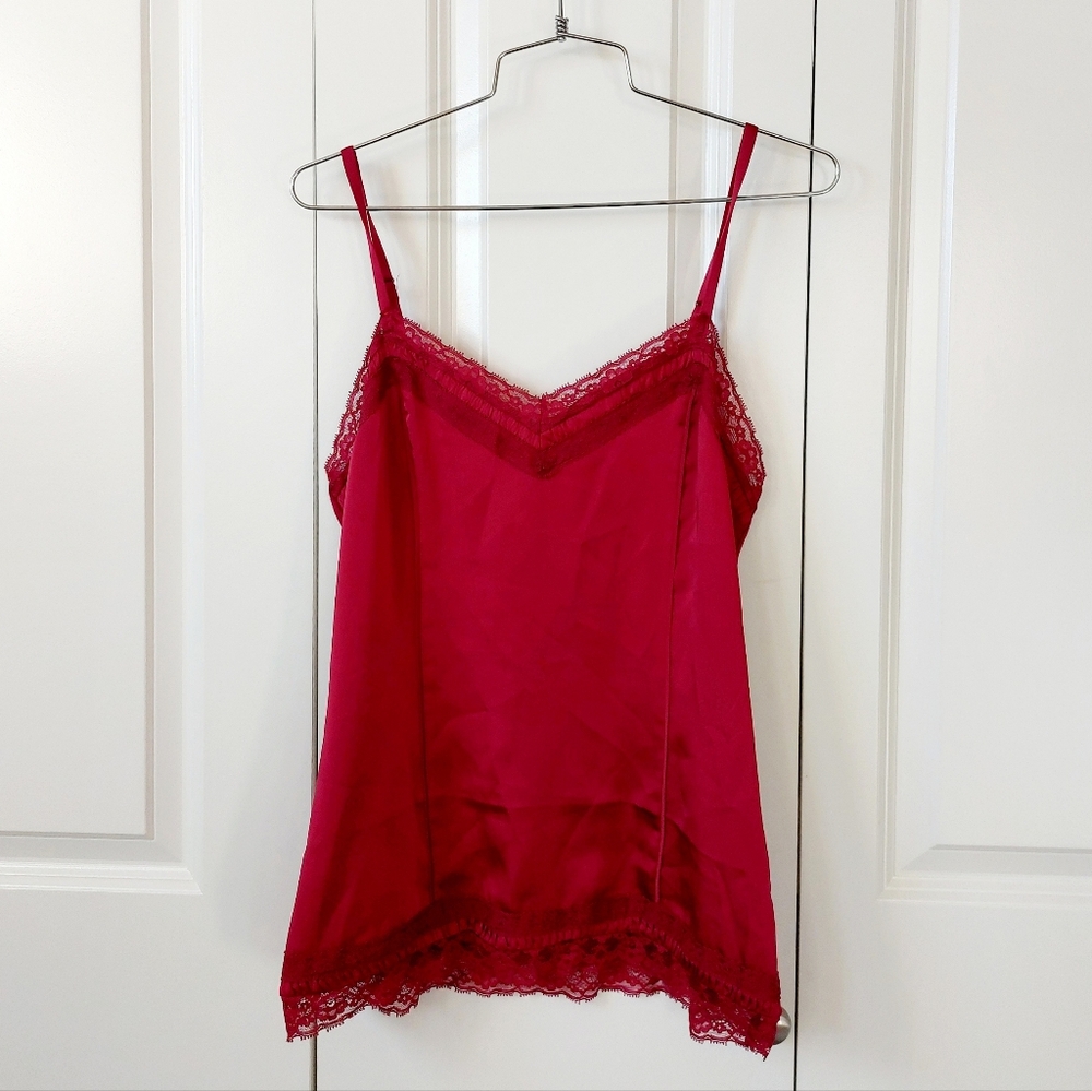 Red Lace Trim Satin Camisole Lingerie Medium White House Black Market Valentines - Picture 1 of 5